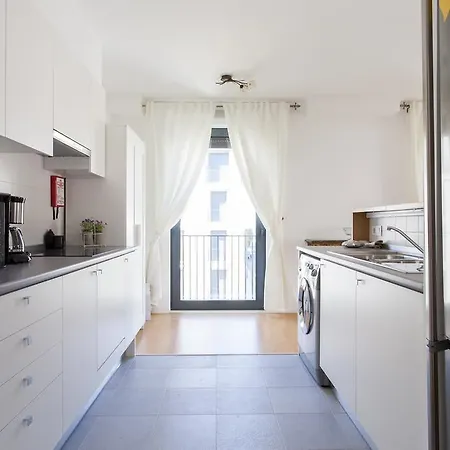 Feels Like Homemartim Moniz Charming Appartement Lissabon
